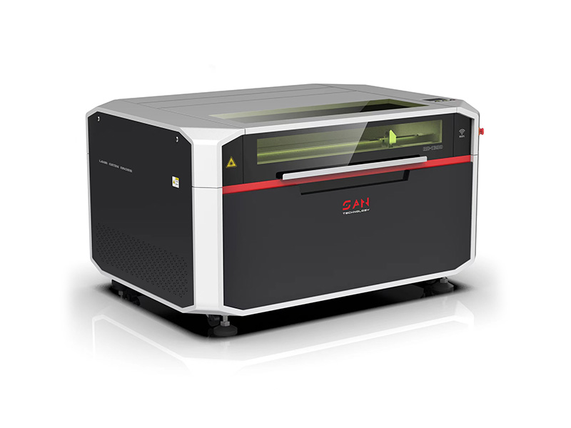 CO2 laser cutting machine