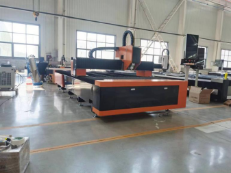 How to prevent the decline of cutting performance of fiber laser cutting machine?